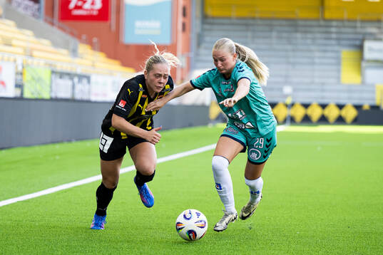 Häckens Alice Bergström och Kristianstads Tilda Sandén