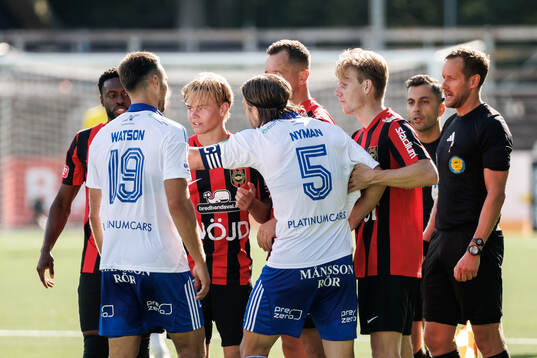 Brommapojkarnas Charlie Nildén och IFK Norrköpings Max