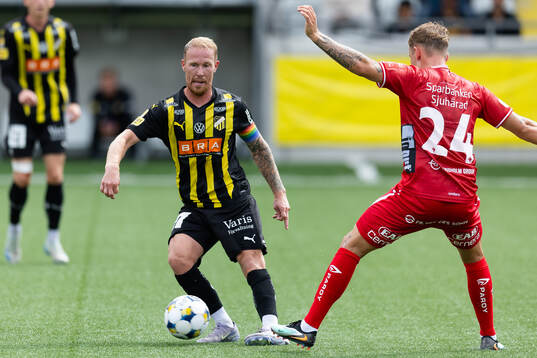 Häckens Mikkel Rygaard Jensen och Elfsborgs Frederik Ihler