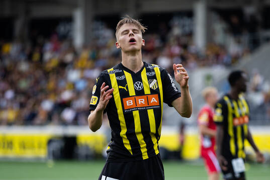 Häckens Adrian Svanbäck deppar