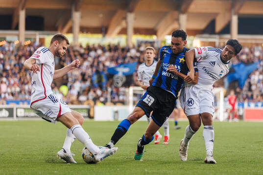 Östers Oscar Uddenäs och Lukas Bergquist och Sirius