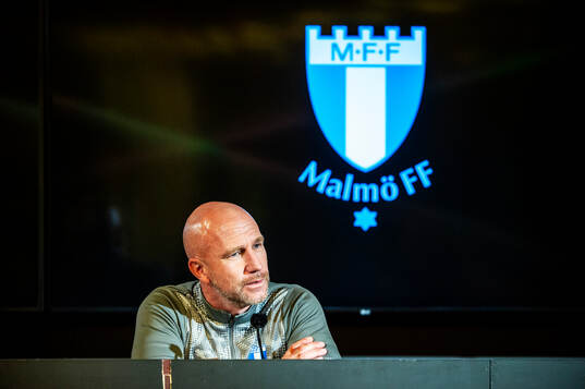 Head coach Henrik Rydström