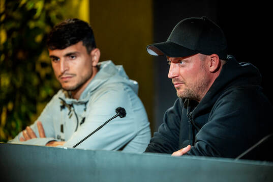 Mohamed Elyounoussi and head coach Jacob Neestrup