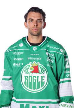 Rögles Josh Dickinson
