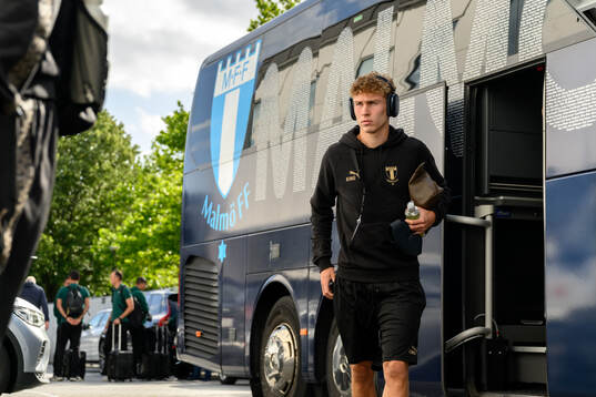 Hugo Bolin of Malmö FF arrives