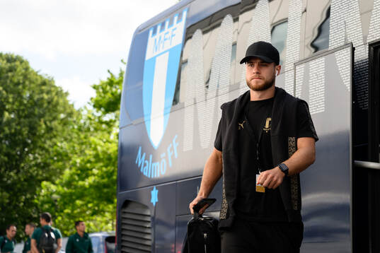 Gabriel Busanello of Malmö FF arrives
