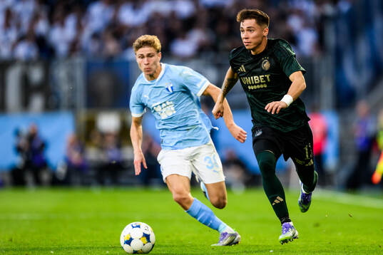 Bläddra bland fler bilder av Football, Champions League Qualifiers, Malmö FF - FC Copenhagen