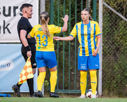 Eskilsminnes Alma Bertilsson och Matilda Andersson