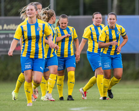 Eskilsminnes Julia Nyberg Spets jublar