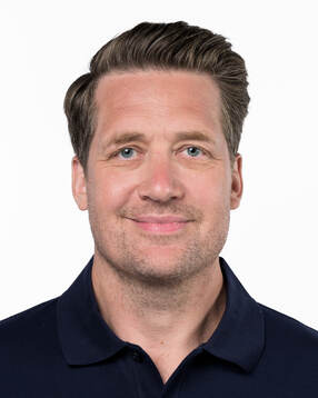 Head coach Sam Hallam of the Swedish men's national ice