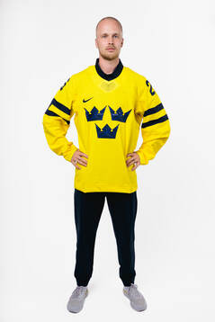 Elias Pettersson of the Swedish men's national ice hockey