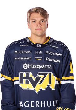 HV71s Oscar Davidsson