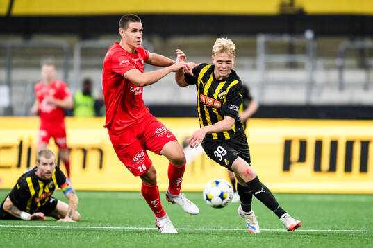 Eiving Helland of Brann and Isak Brusberg of Häcken