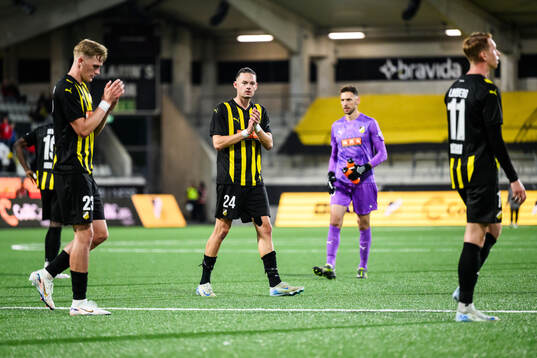 Amor Layouni of Häcken looks dejected