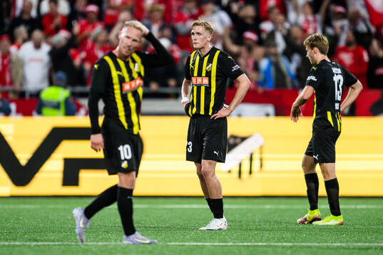 Olle Samuelsson of Häcken looks dejected