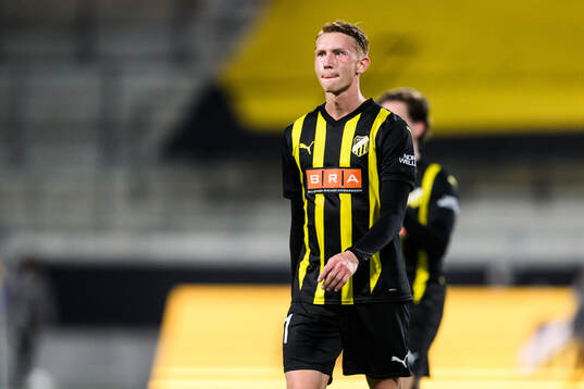 Julius Lindberg of Häcken looks dejected