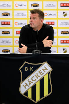 Coach Jens Gustafsson of Häcken at a press conference