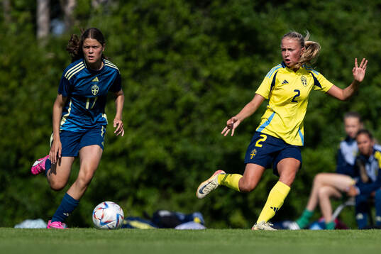 Elna Angus och Lisen Wilson