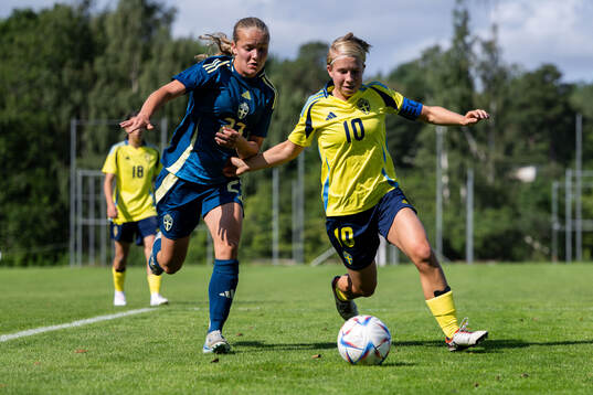 Maja Jernström och Emilia Widstrand Jägemo