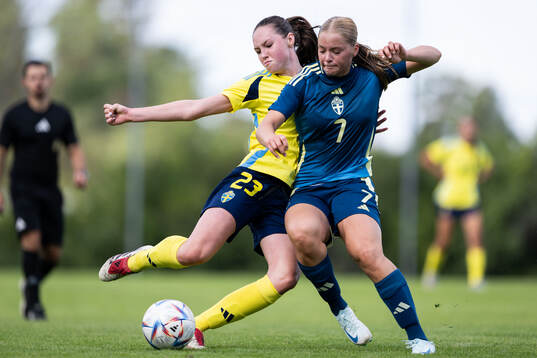 Zoey Källström och Elsa Blårand