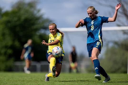 Hanna Holmkvist och Moa Egsonius