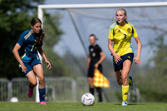 Elna Angus och Molly Wiggerud