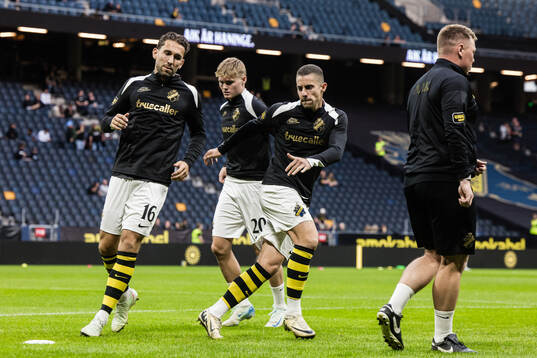 Benjamin Tiedemann Hansen, Erik Hovden Flataker and Dino