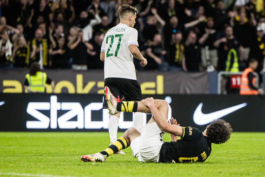 Taha Ayari of AIK in pain