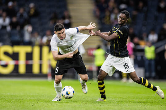 Paul Anton of Györi ETO and Abdihakim Ali of AIK