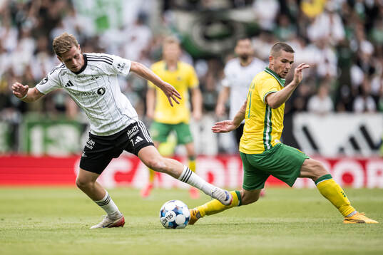 Marius Broholm of Rosenborg and Oscar Johansson Schellhas