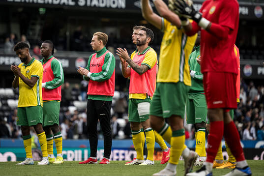 Nahir Besara of Hammarby looks dejected