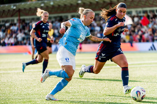 Malmö FFs Nathalie Hoff Persson och Rosengårds Emilia