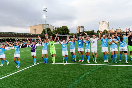 Malmö FFs spelare jublar