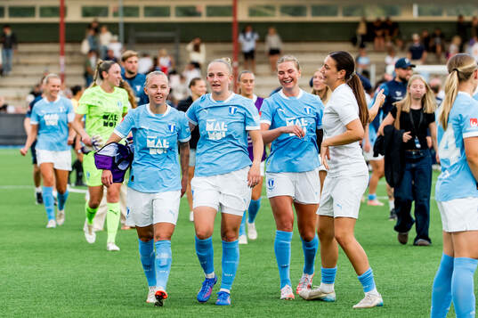 Malmö FFs spelare jublar