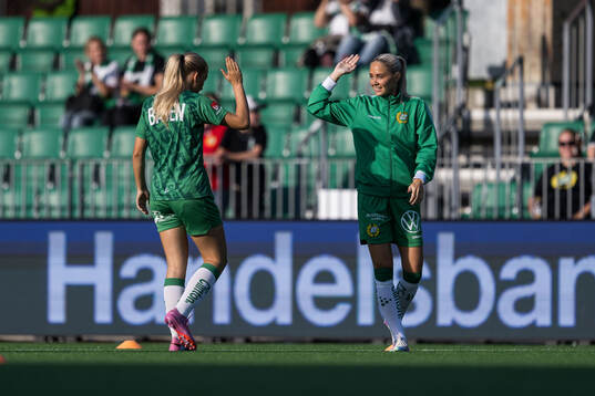 Hammarbys Smilla Holmberg och Alice Carlsson