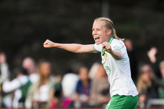 Hammarbys Julie Blakstad jublar