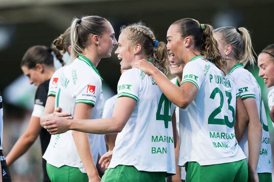 Hammarbys Julie Blakstad jublar