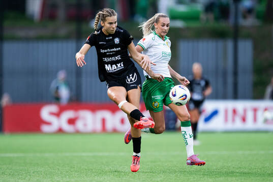 Alingsås Emmaliina Tulkki och Hammarbys Ellen Wangerheim