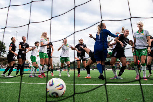 Hammarbys Julie Blakstad gör 3-0