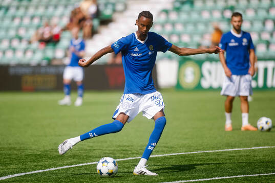 GIF Sundsvalls Yacqub Finey innan fotbollsmatchen i