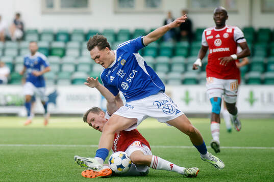 Sandvikens IFs Daniel Söderberg och GIF Sundsvalls Miguel