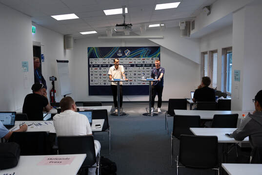 Sirius tränare Andreas Engelmark och Halmstads tränare