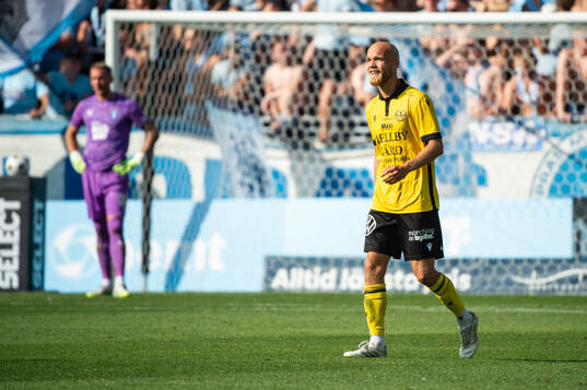 Mjällbys Viktor Gustafson jublar
