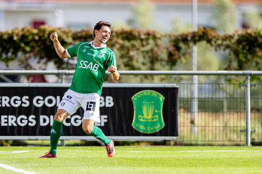 Brages Pontus Jonsson jublar