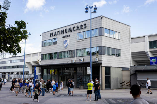 Exteriör vy av Platinumcars Arena