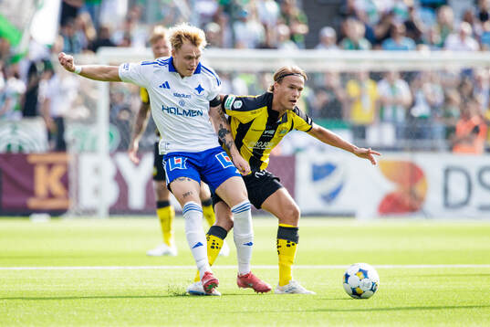IFK Norrköpings Isak Andri Sigurgeirsson och Hammarbys
