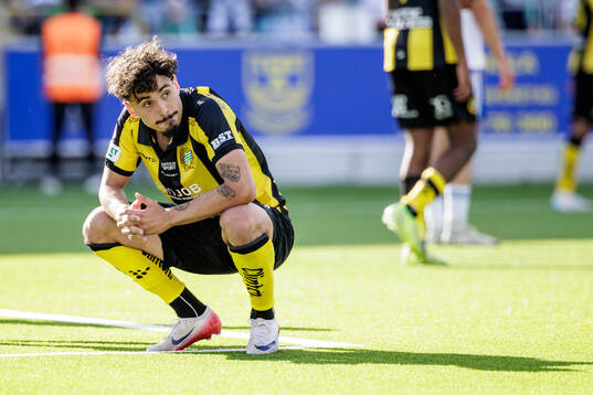 Hammarbys Sebastian Tounekti deppar