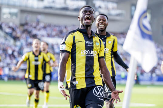 Hammarbys Ibrahima Breze Fofana jublar