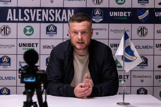 Hammarbys tränare Kim Hellberg