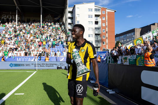 Hammarbys Ibrahima Breze Fofana jublar